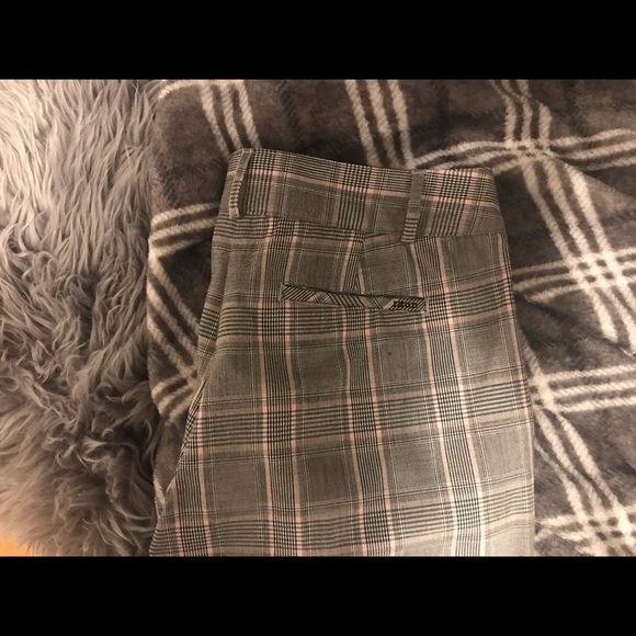 IZOD golf classix plaid pants - Picture 5 of 6